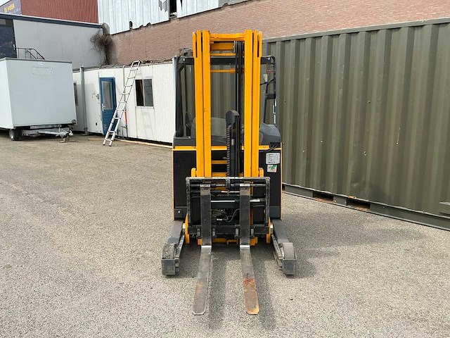 2006 jungheinrich etv-214 reachtruck - afbeelding 12 van  21