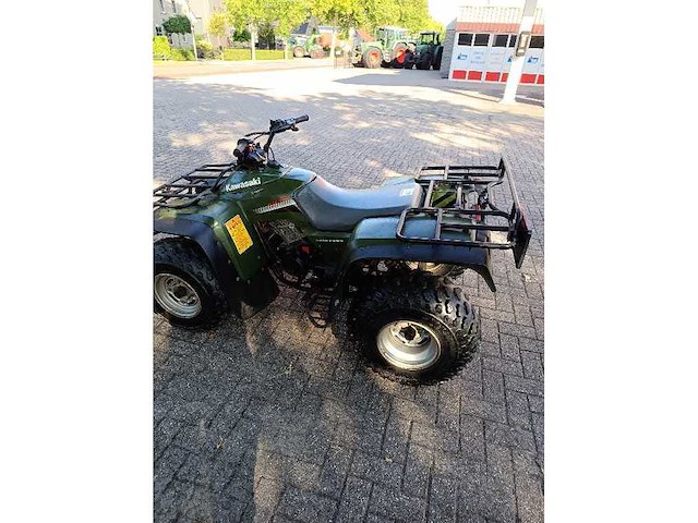 2006 kawasaki klf 300b quad - afbeelding 1 van  16