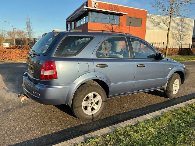 2006 kia sorento 2.4i lx personenauto - afbeelding 16 van  18