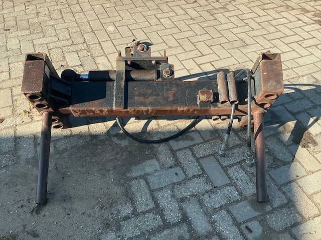 2006 komac c5-01 hydraulische grasblok klem - afbeelding 1 van  7