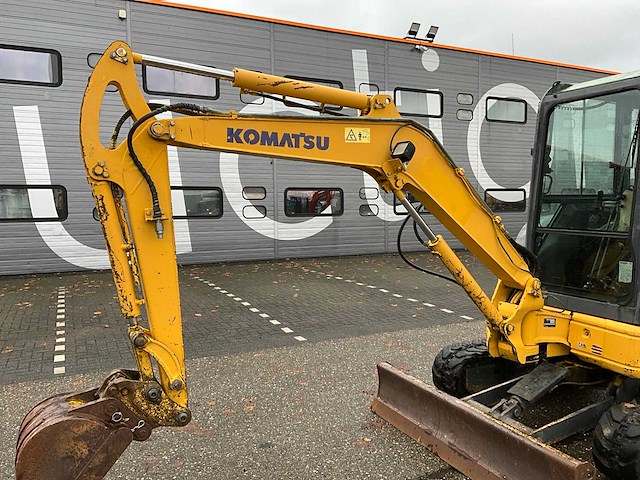 2006 komatsu pc35mr-2 midigraafmachine - afbeelding 8 van  31