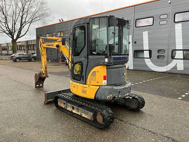 2006 komatsu pc35mr-2 midigraafmachine - afbeelding 23 van  31