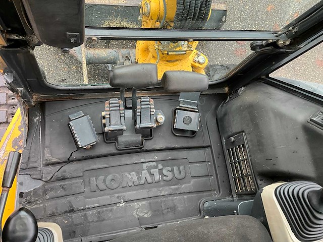 2006 komatsu pc35mr-2 midigraafmachine - afbeelding 15 van  31