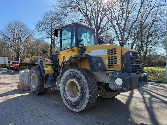 2006 komatsu wa 200-5 shovel wiellader - afbeelding 10 van  14
