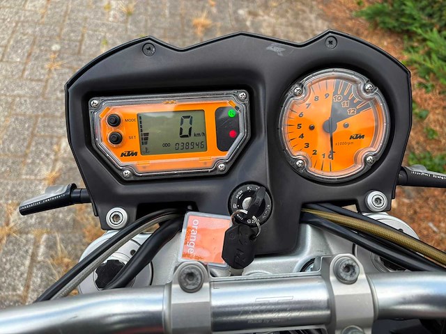 2006 ktm 990 superduke motorfiets - afbeelding 9 van  9