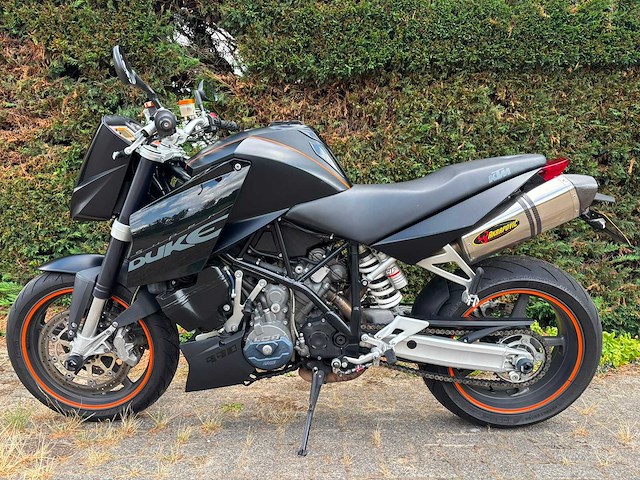 2006 ktm 990 superduke motorfiets - afbeelding 2 van  8