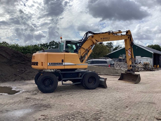 2006 liebherr a 900 c banden graafmachine - afbeelding 23 van  36