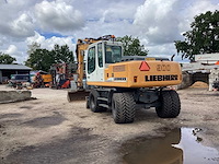 2006 liebherr a 900 c banden graafmachine - afbeelding 31 van  36