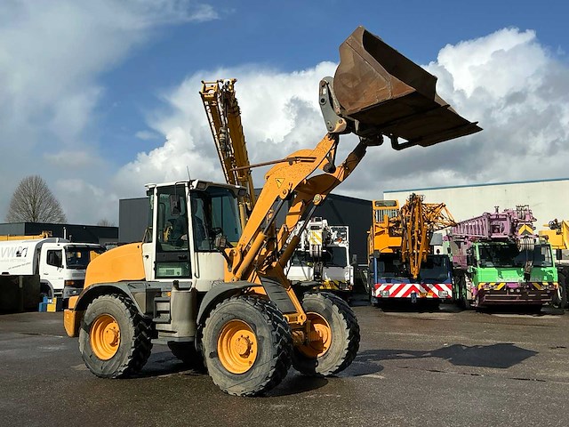 2006 liebherr l-514 shovel - afbeelding 8 van  11