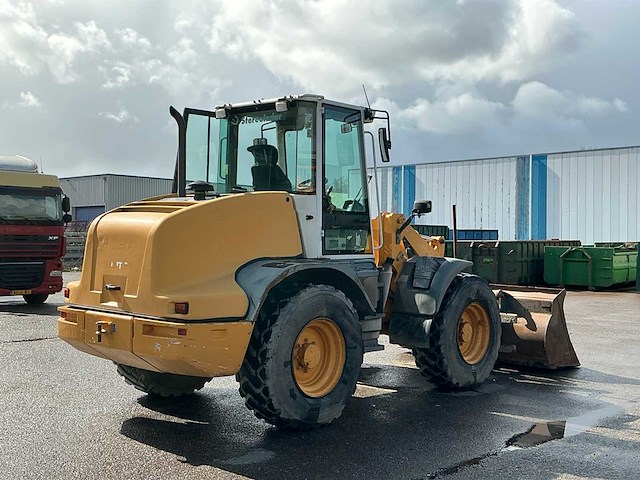 2006 liebherr l-514 shovel - afbeelding 9 van  11