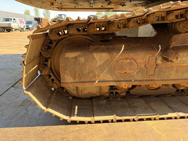 2006 liebherr r934c rupsgraafmachine - afbeelding 17 van  34