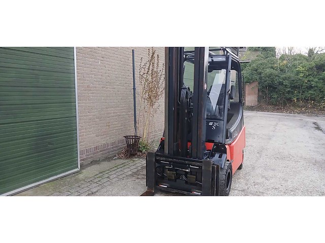 2006 linde e30 vorkheftruck - afbeelding 11 van  13