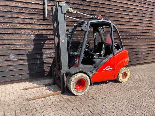2006 linde h 30 t vorkheftruck - afbeelding 1 van  17