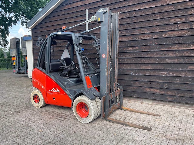 2006 linde h 30 t vorkheftruck - afbeelding 13 van  17