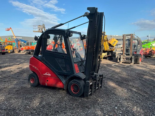 2006 linde h25d vorkheftruck defect - afbeelding 29 van  31