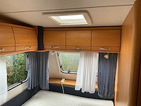 2006 lmc 560 p1 toercaravan, met mover, thule omnistor luifel en walker esprit voortent - afbeelding 20 van  21