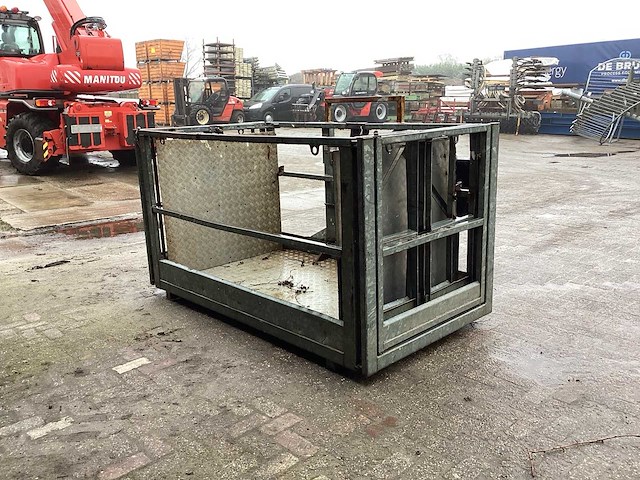 2006 manitou n 4 m orh e verreiker manbak - afbeelding 1 van  13