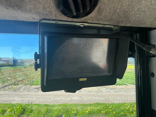 2006 massey ferguson 5455 vierwielaangedreven landbouwtractor met mh planter - afbeelding 28 van  35