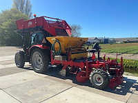 2006 massey ferguson 5455 vierwielaangedreven landbouwtractor met mh planter - afbeelding 45 van  51