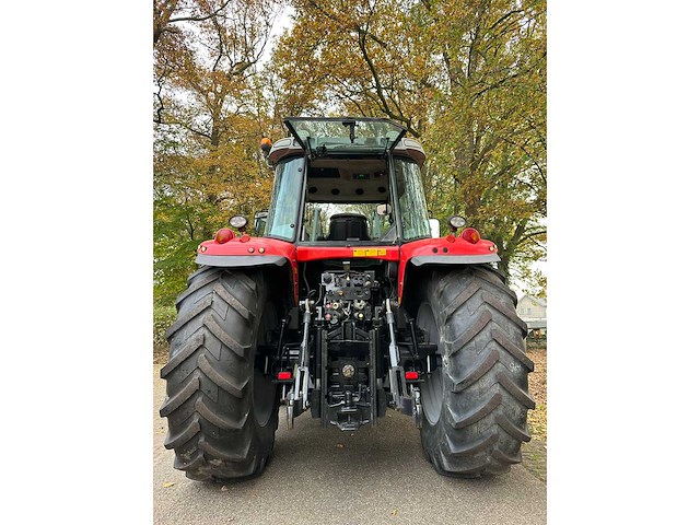 2006 massey ferguson 6480 dyna 6 vierwielaangedreven landbouwtractor - afbeelding 3 van  11