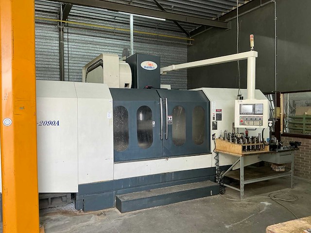 2006 maxmill vmc-2090a cnc universele bewerkingscentra - afbeelding 1 van  20