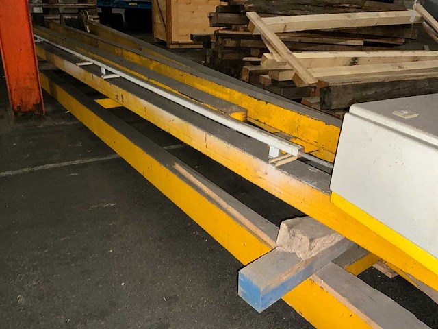 2006 mennens 1753-1 portaalkraan - afbeelding 10 van  27