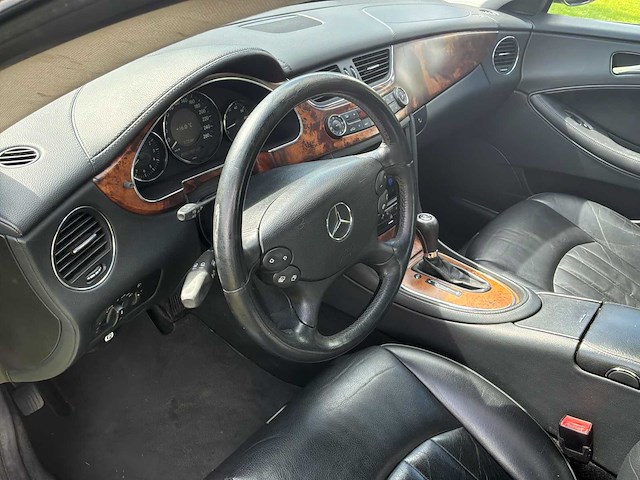 2006 mercedes-benz cls-klasse 350 personenauto - afbeelding 17 van  35