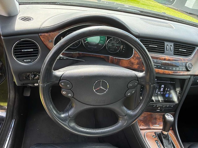 2006 mercedes-benz cls-klasse 350 personenauto - afbeelding 18 van  35