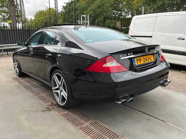 2006 mercedes-benz cls-klasse amg 63 personenauto - afbeelding 18 van  22