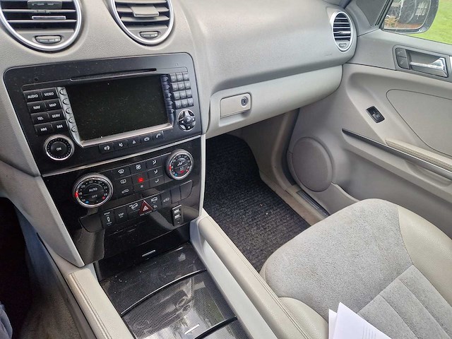 2006 mercedes-benz m-klasse 280 cdi bedrijfswagen - afbeelding 7 van  20