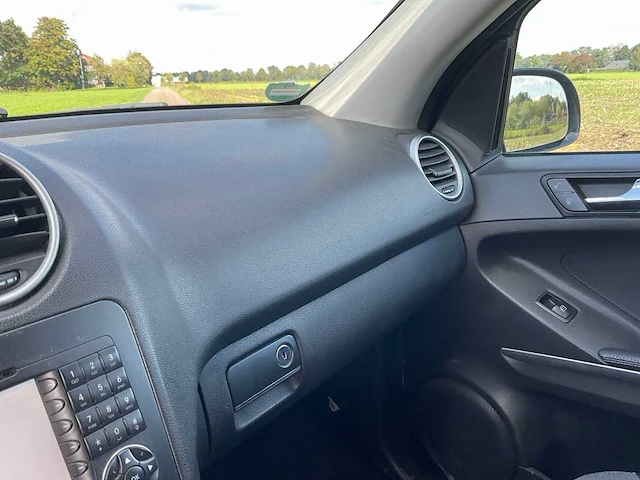 2006 mercedes-benz m-klasse 280 cdi bedrijfswagen - afbeelding 24 van  41