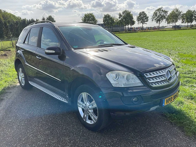 2006 mercedes-benz m-klasse 280 cdi bedrijfswagen - afbeelding 23 van  41