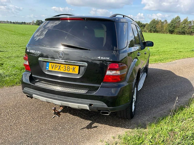 2006 mercedes-benz m-klasse 280 cdi bedrijfswagen - afbeelding 37 van  41