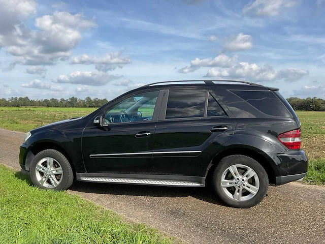 2006 mercedes-benz m-klasse 280 cdi bedrijfswagen - afbeelding 40 van  41