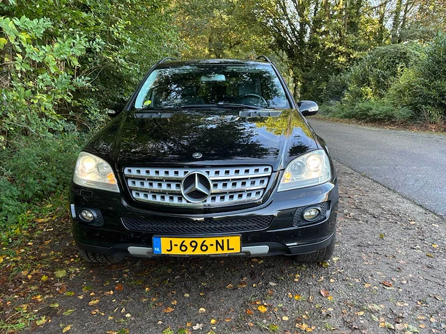 2006 mercedes-benz m-klasse 350 inspiration personenauto - afbeelding 21 van  23