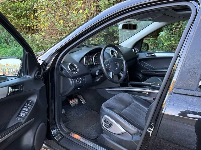 2006 mercedes-benz m-klasse 350 inspiration personenauto - afbeelding 22 van  23