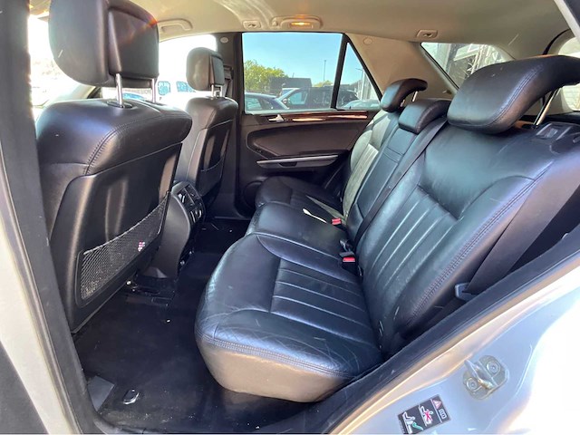 2006 mercedes-benz m-klasse 350 personenauto - afbeelding 11 van  32