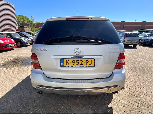 2006 mercedes-benz m-klasse 350 personenauto - afbeelding 28 van  32