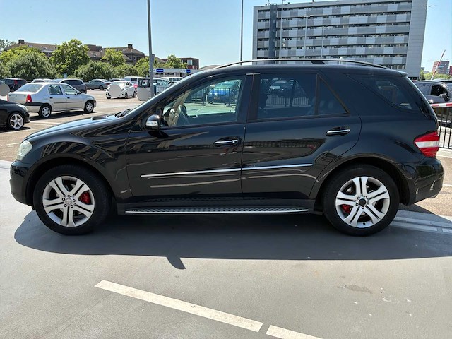 2006 mercedes-benz m-klasse 350 personenauto - afbeelding 10 van  44