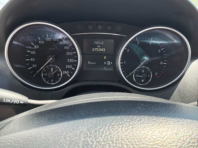 2006 mercedes-benz m-klasse 350 personenauto - afbeelding 36 van  44