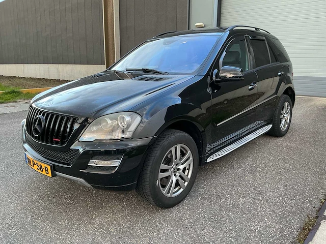 2006 mercedes-benz ml 320cdi personenauto - afbeelding 1 van  44