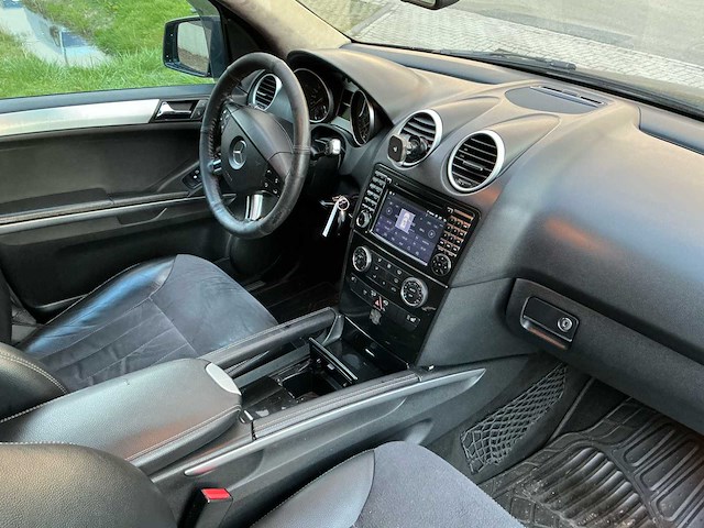 2006 mercedes-benz ml 320cdi personenauto - afbeelding 20 van  44