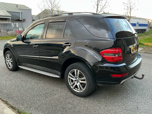 2006 mercedes-benz ml 320cdi personenauto - afbeelding 33 van  44