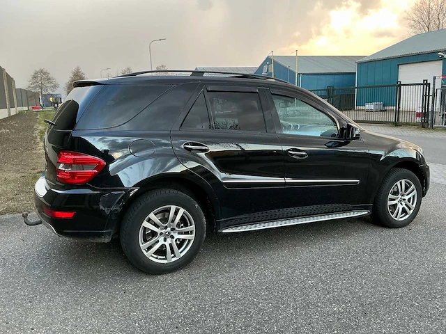 2006 mercedes-benz ml 320cdi personenauto - afbeelding 41 van  44