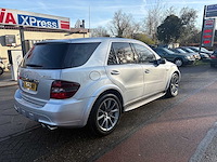 2006 mercedes-benz ml klasse amg 63 personenauto - afbeelding 17 van  21