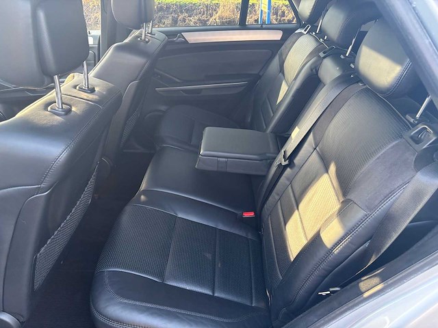 2006 mercedes-benz ml klasse amg 63 personenauto - afbeelding 6 van  18