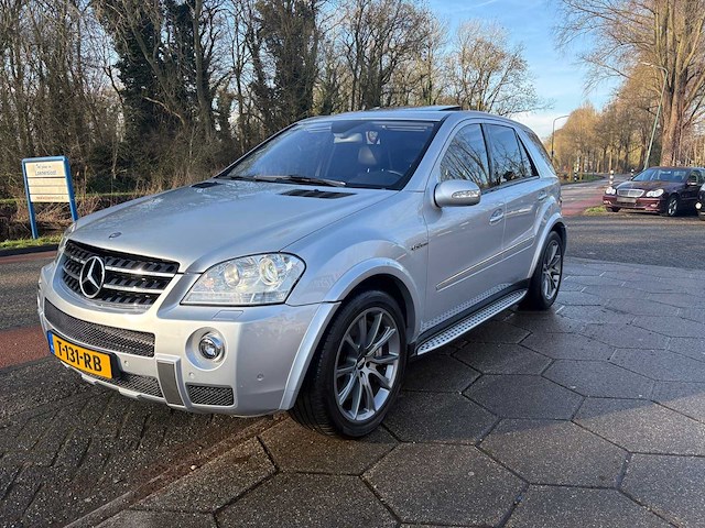 2006 mercedes-benz ml klasse amg 63 personenauto - afbeelding 1 van  18