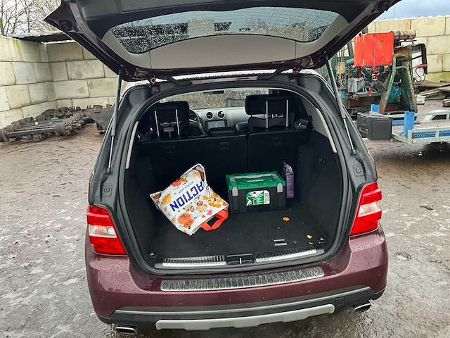 2006 mercedes-benz ml500 v8 personenauto - afbeelding 17 van  33