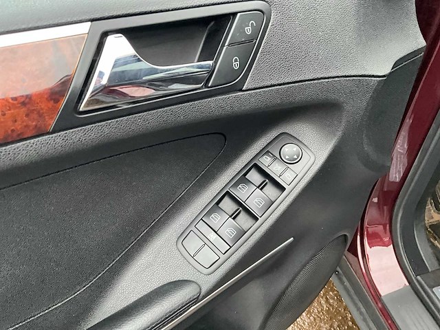 2006 mercedes-benz ml500 v8 personenauto - afbeelding 30 van  33