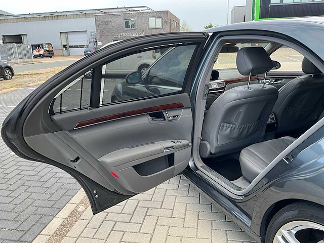 2006 mercedes-benz s-klasse 500 lang personenauto - afbeelding 14 van  31